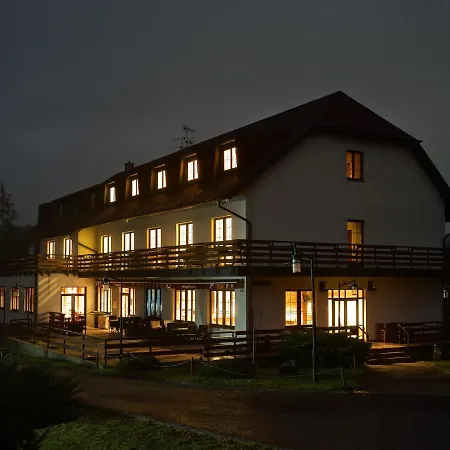 Sporthotel Alojamento de Turismo Selvagem