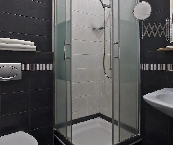 Деревянный коттедж Sporthotel *